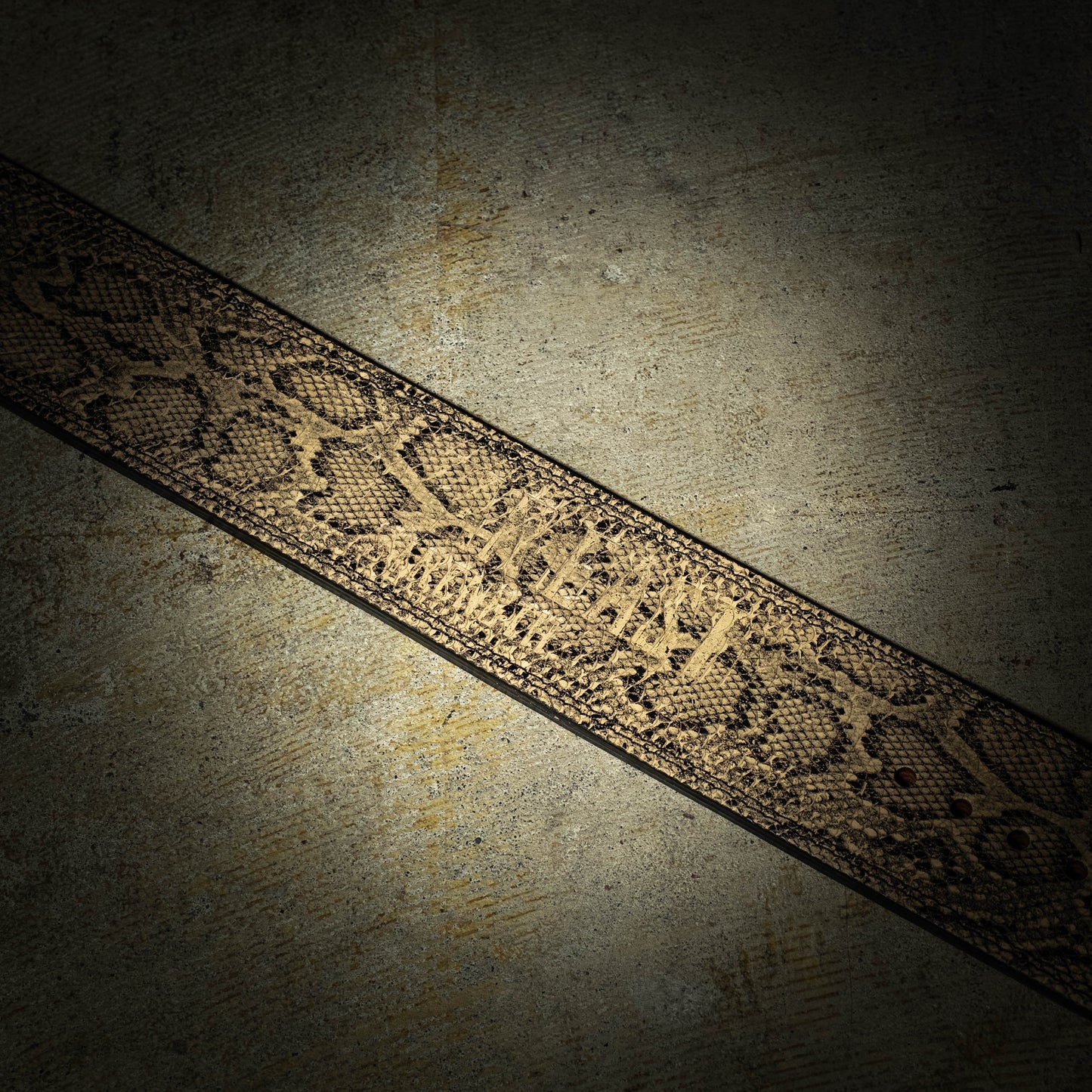 13mm Lever Belt “Python”