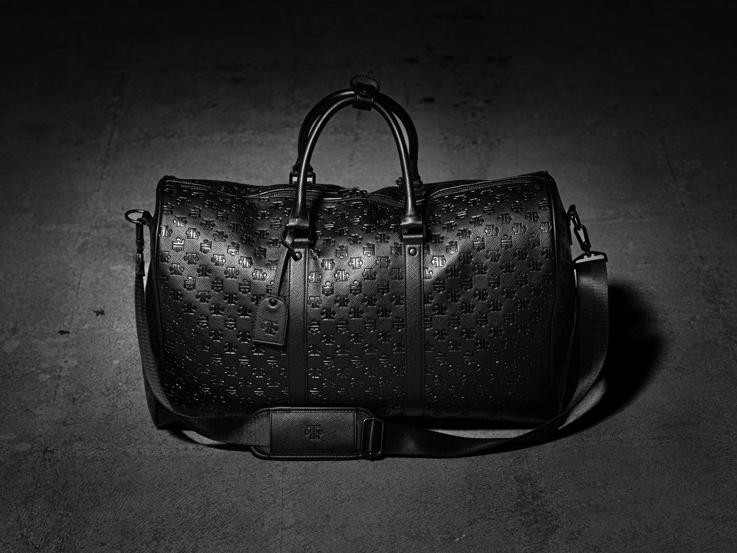 【予約商品】Brand Logo Genuine Leather Bag